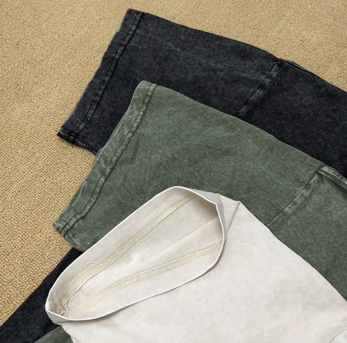 Camiseta Carhartt Efecto Desgastado – Logo Patch